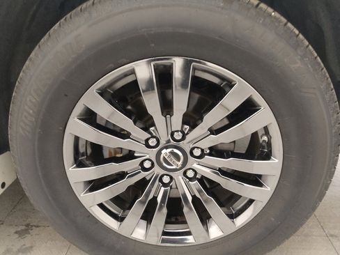 Used 2019 Nissan Armada Platinum w/ Captain's Chairs Package image 31