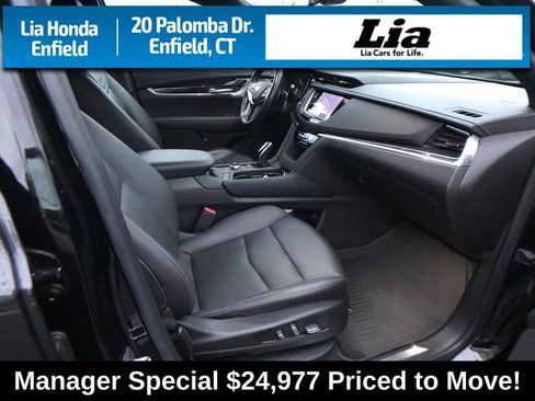 Used 2020 Cadillac XT5 Premium Luxury w/ LPO, Floor Liner Package image 8