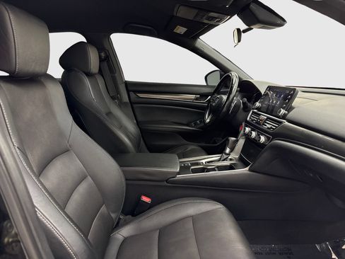 Used 2020 Honda Accord Sport image 41