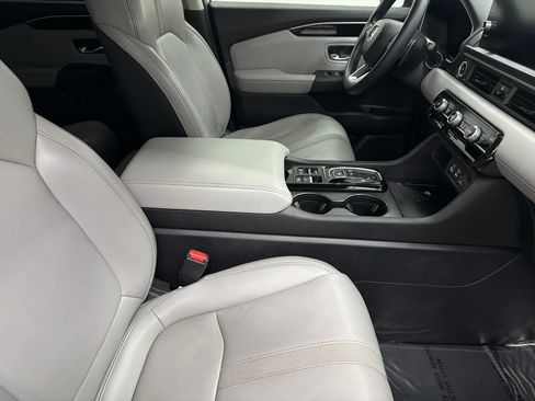 Used 2024 Honda Pilot EX-L image 32