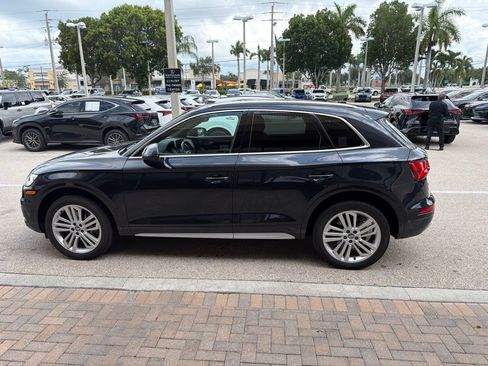 Used 2020 Audi Q5 2.0T Premium Plus w/ Premium Plus Package AWD/4WD image 8