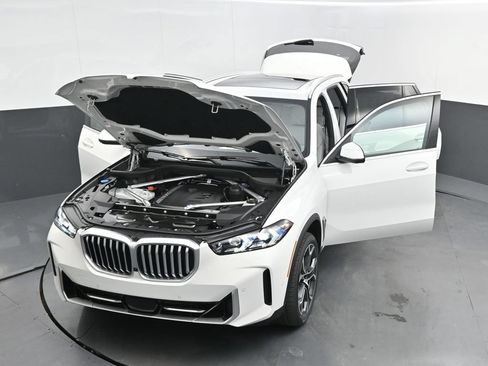 New 2026 BMW X5 sDrive40i w/ Climate Comfort Package RWD image 59
