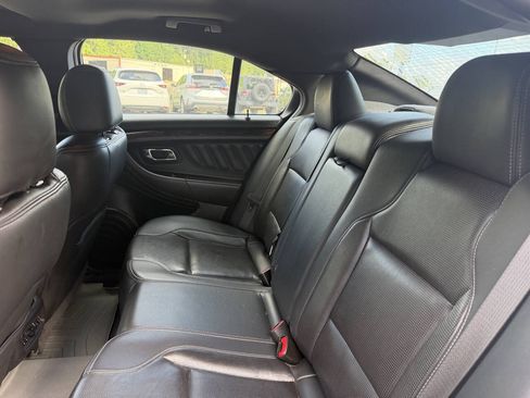 Used 2019 Ford Taurus Limited FWD image 8