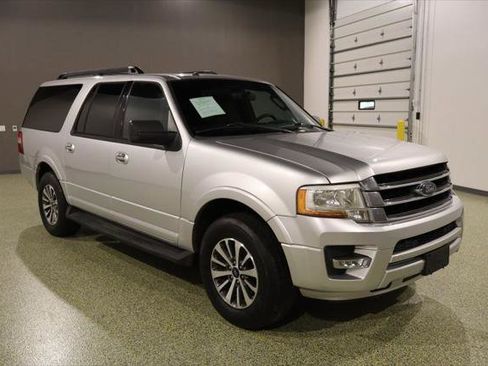 Used 2017 Ford Expedition EL XLT image 1