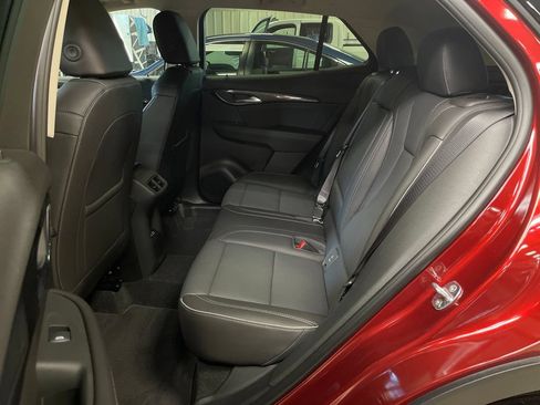 Used 2023 Buick Envision Essence AWD/4WD image 21