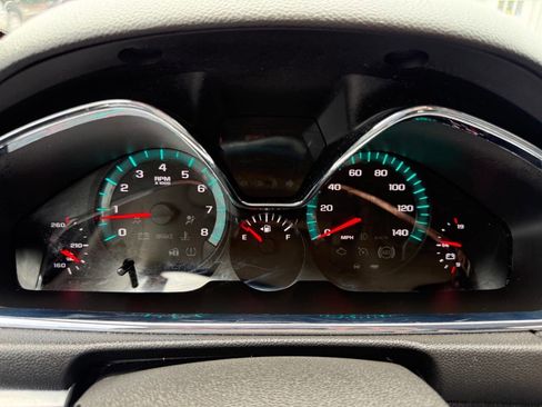 Used 2015 Chevrolet Traverse LT w/ Style and Technology Package AWD/4WD image 28
