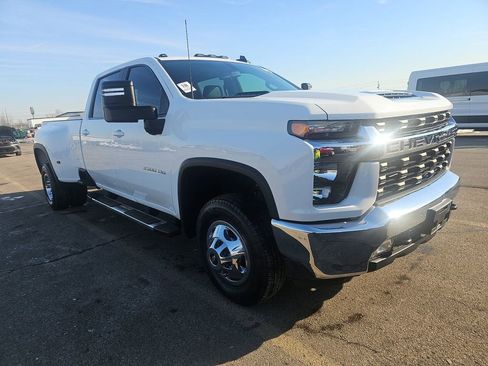 Used 2022 Chevrolet Silverado 3500 LT w/ Convenience Package image 1