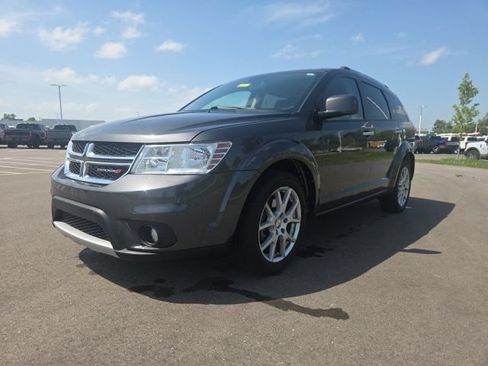 Used 2015 Dodge Journey Limited w/ Flexible Seating Group AWD/4WD image 2