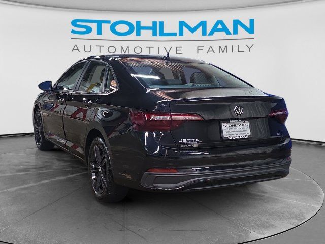Used 2023 Volkswagen Jetta SE FWD image 7