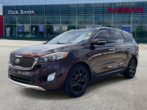 Used 2016 Kia Sorento SX image 3