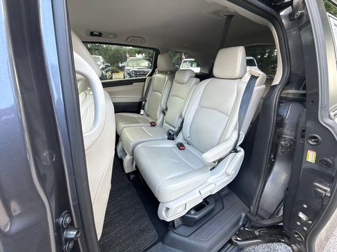 Used 2025 Honda Odyssey EX-L image 13