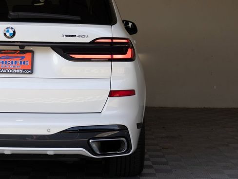 Used 2023 BMW X7 xDrive40i w/ Executive Package image 12