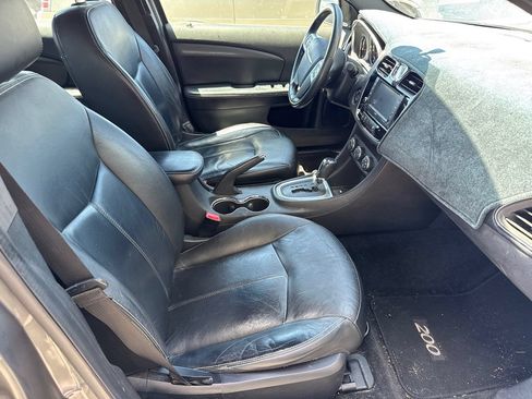 Used 2013 Chrysler 200 Limited w/ Sun/Sound Group FWD image 16