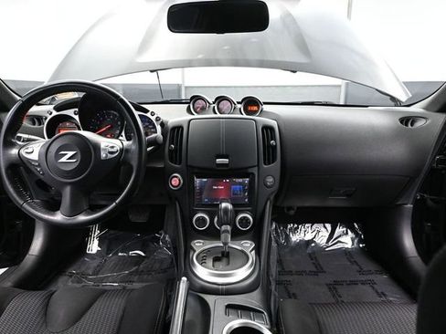 Used 2016 Nissan 370Z Coupe image 20