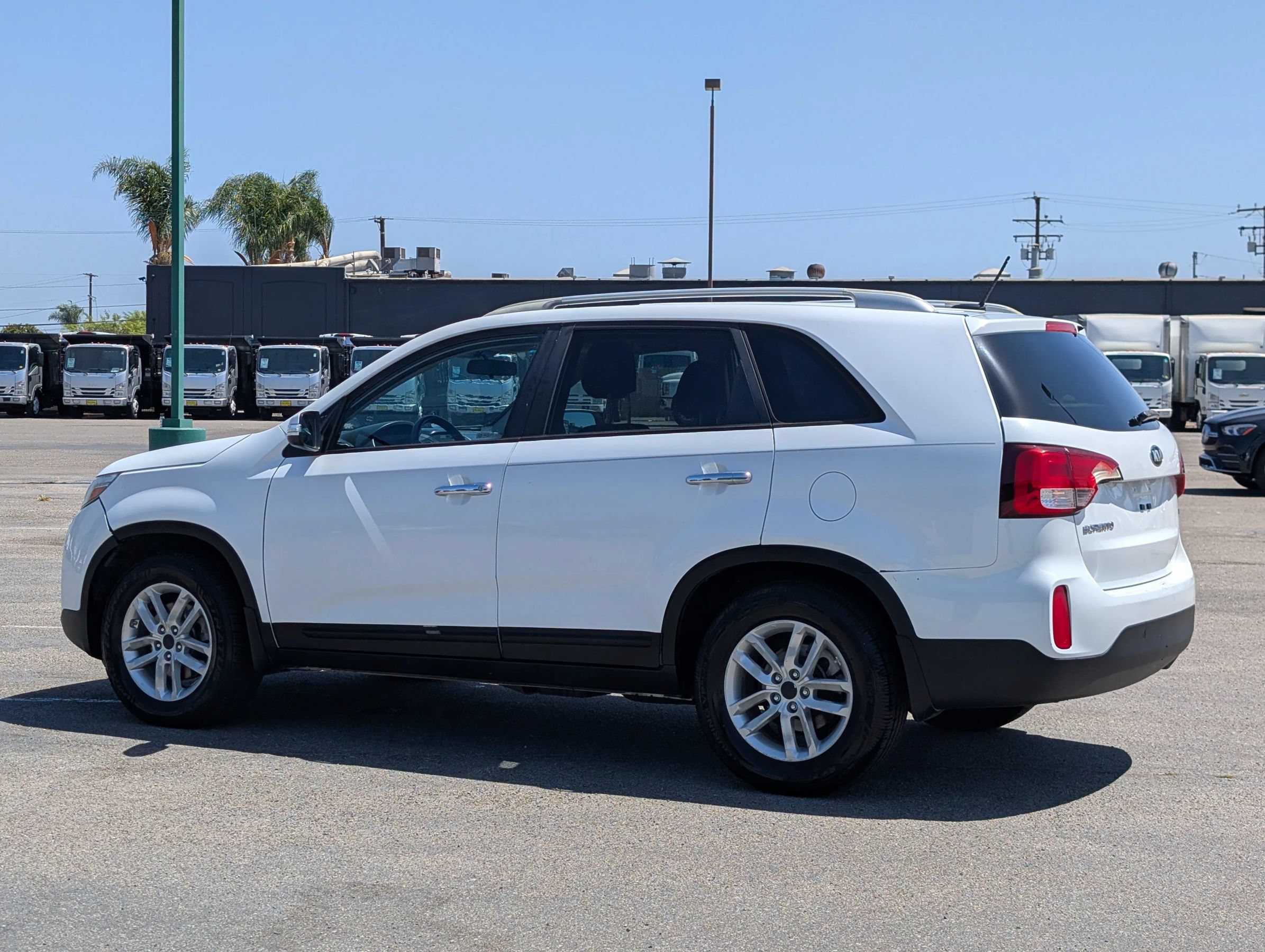 Used 2015 Kia Sorento LX FWD image 5