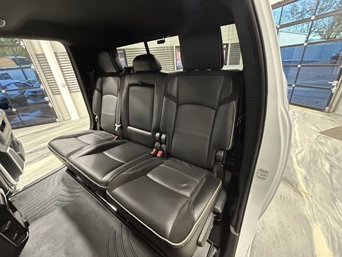 Used 2020 RAM 3500 Laramie image 7