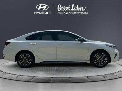 Used 2023 Kia Forte GT-Line w/ GT-Line Premium Package FWD image 7