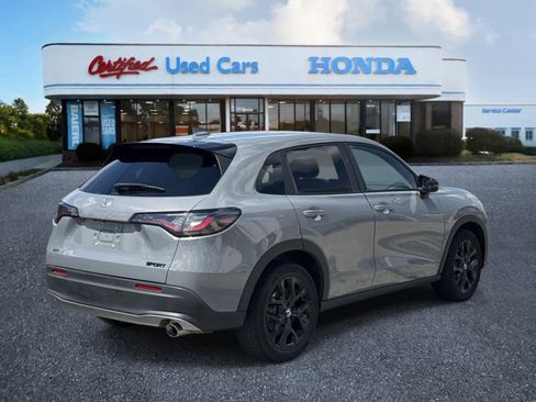 Used 2024 Honda HR-V Sport image 5