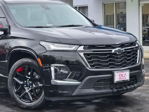 Certified 2024 Chevrolet Traverse Premier w/ Redline Edition image 3