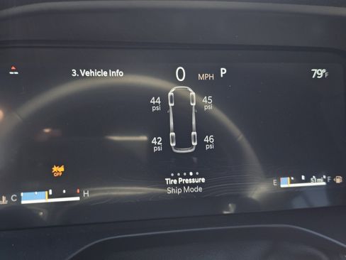 New 2025 Jeep Grand Cherokee L Laredo image 10