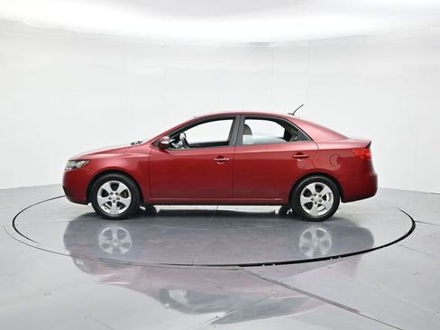Used 2010 Kia Forte EX image 7