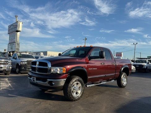 Used 2005 Dodge Ram 2500 Truck SLT image 2