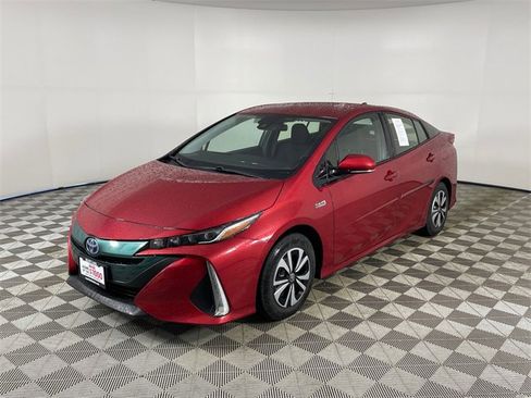 Used 2018 Toyota Prius Prime Plus image 1