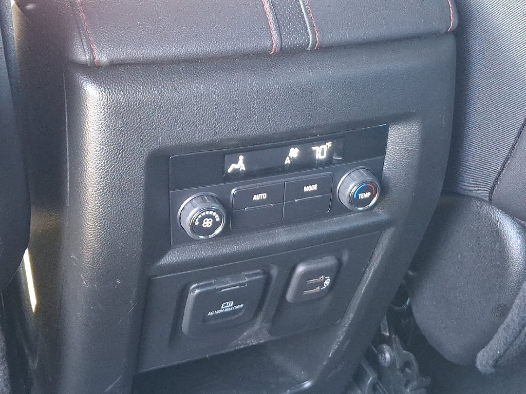 Certified 2023 Chevrolet Traverse RS AWD/4WD image 12