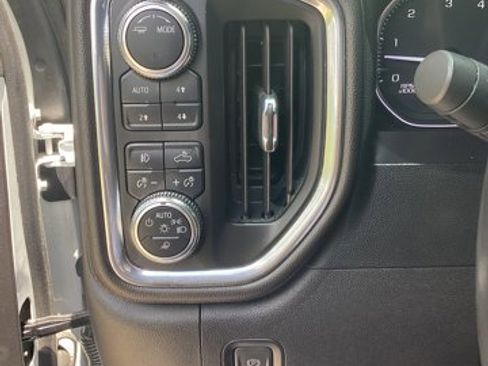 Used 2023 GMC Sierra 2500 AT4 w/ Gooseneck/5TH Wheel Package image 14