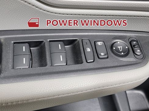 Used 2019 Honda Odyssey EX-L image 27