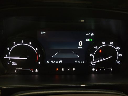 Used 2022 Lincoln Corsair AWD w/ Equipment Group 101A image 23