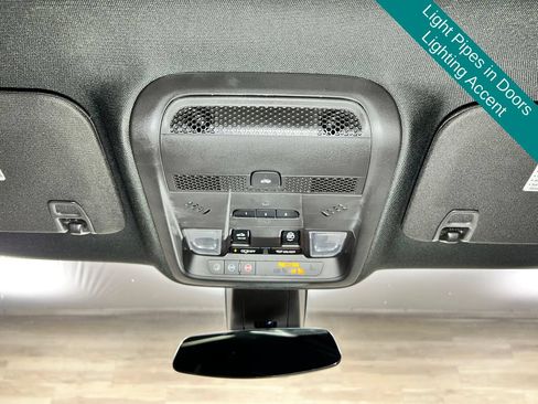 Used 2020 Cadillac XT5 Sportv AWD/4WD image 17