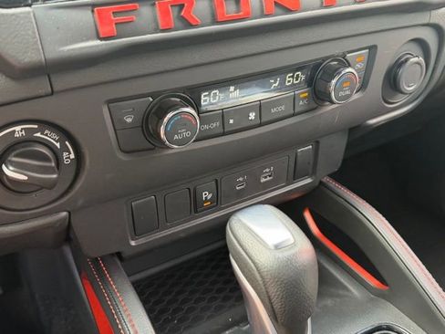 Used 2025 Nissan Frontier PRO-4X image 20