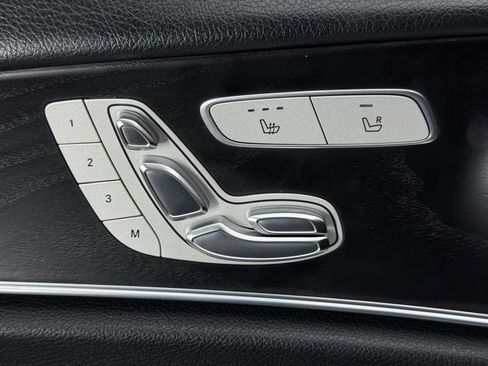 Used 2019 Mercedes-Benz E 300 image 26