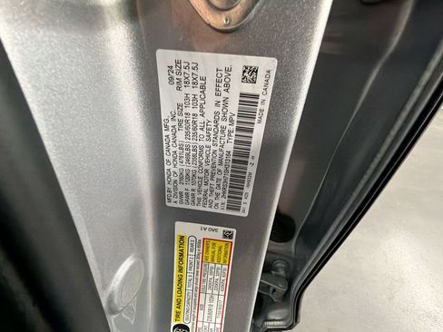 Used 2025 Honda CR-V EX-L image 33