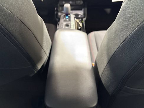 New 2026 Toyota Prius Plug-In Hybrid FWD image 22