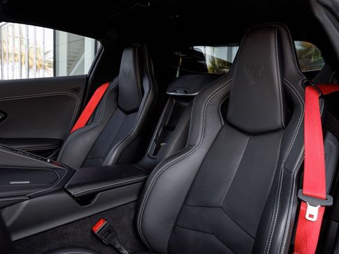 Used 2024 Chevrolet Corvette Stingray Preferred Cpe w/ Stealth Interior Trim Package RWD image 10