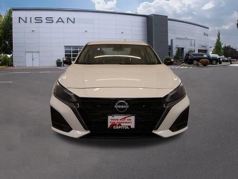New 2026 Nissan Altima 2.5 SV AWD/4WD image 7