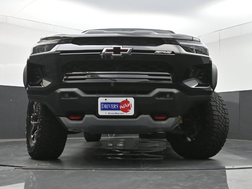 Used 2023 Chevrolet Colorado ZR2 w/ ZR2 Convenience Package III AWD/4WD image 26