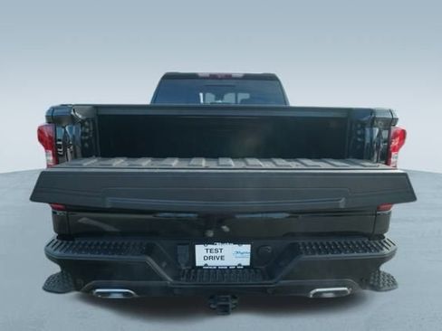 Used 2024 Chevrolet Silverado 1500 High Country image 18