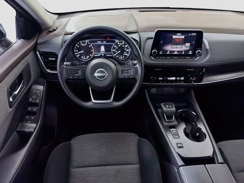 Used 2022 Nissan Rogue SV FWD image 24