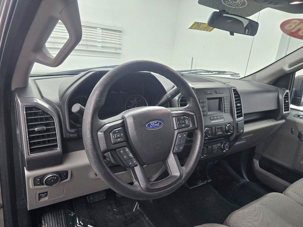 Used 2018 Ford F150 XLT RWD image 12