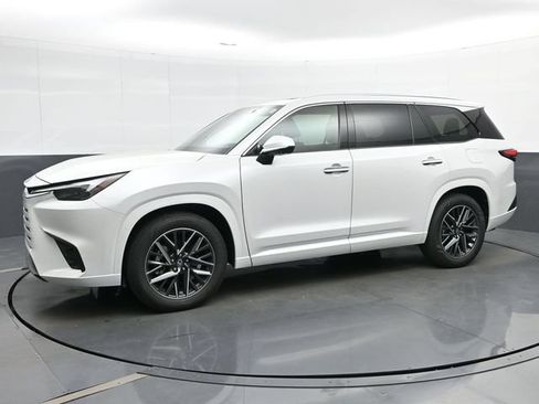 Used 2026 Lexus TX 350 AWD w/ Technology Package image 4