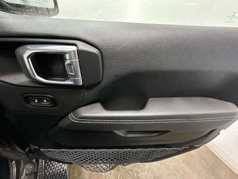 Used 2021 Jeep Wrangler Unlimited Sahara w/ Safety Group image 23