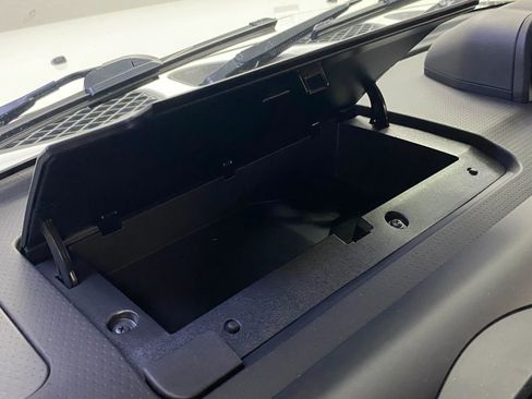 Used 2014 Toyota FJ Cruiser 4WD image 14