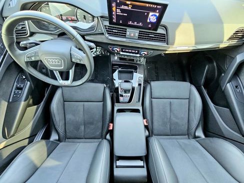 Used 2022 Audi SQ5 Premium image 28
