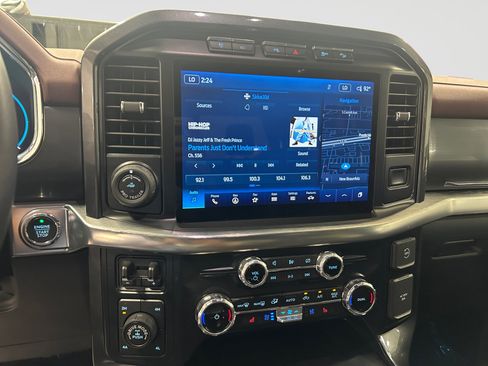 Used 2023 Ford F150 Lariat w/ Equipment Group 502A High AWD/4WD image 20