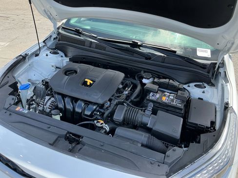 Used 2023 Kia Forte LXS FWD image 22