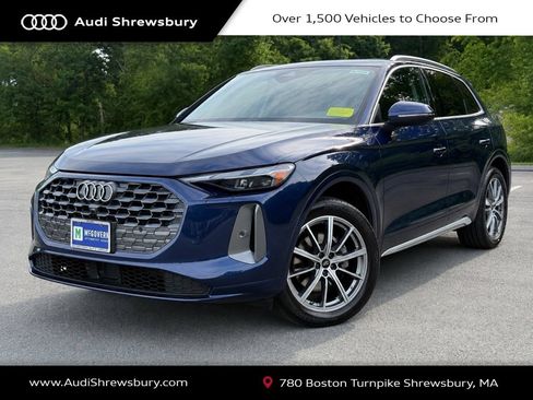 Certified 2025 Audi Q5 Premium w/ Convenience Package AWD/4WD image 1