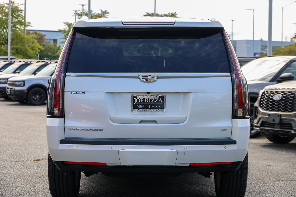 Used 2015 Cadillac Escalade Platinum AWD/4WD image 26